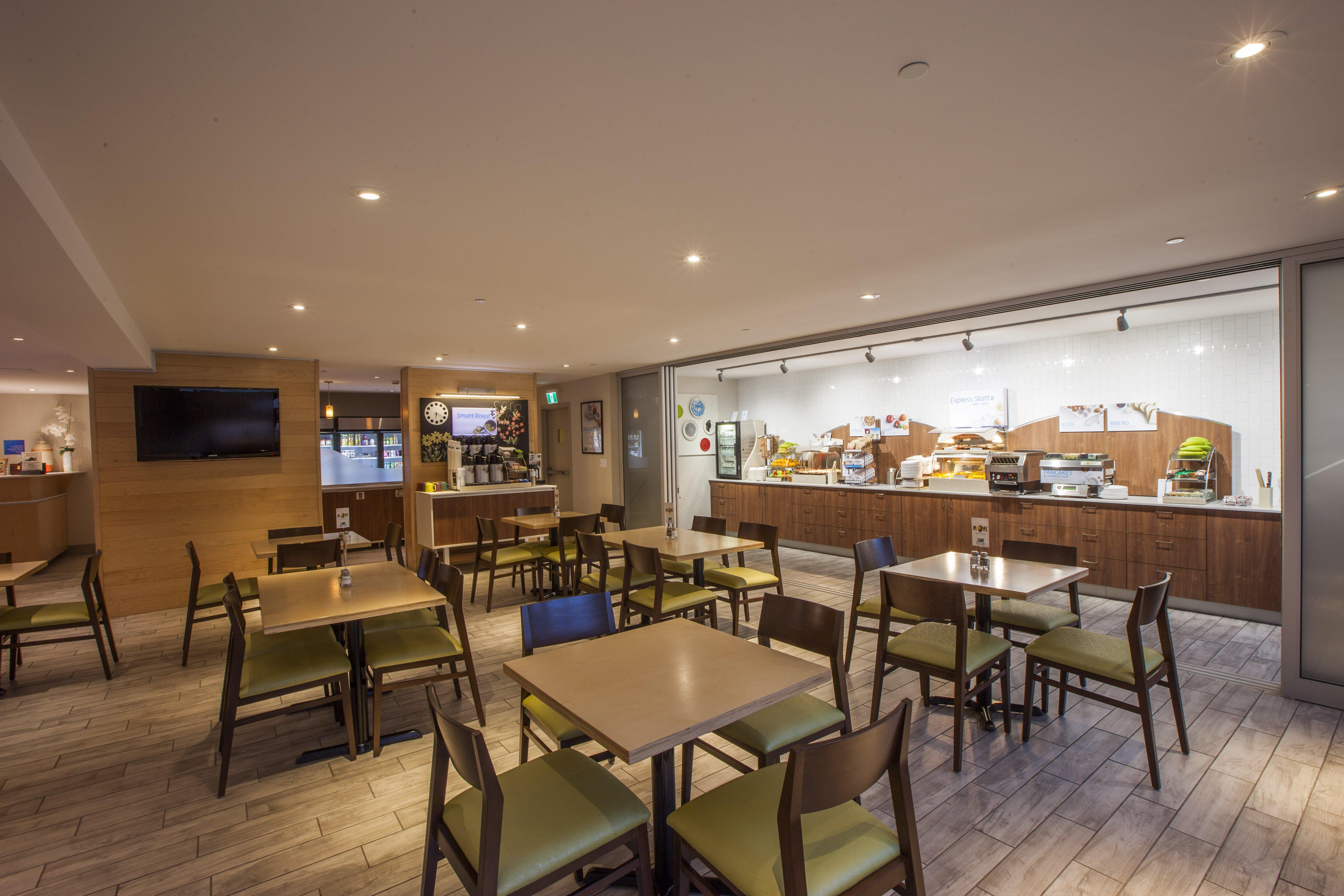 Holiday Inn Express Hotel & Suites Saint John Harbour Side By Ihg Extérieur photo