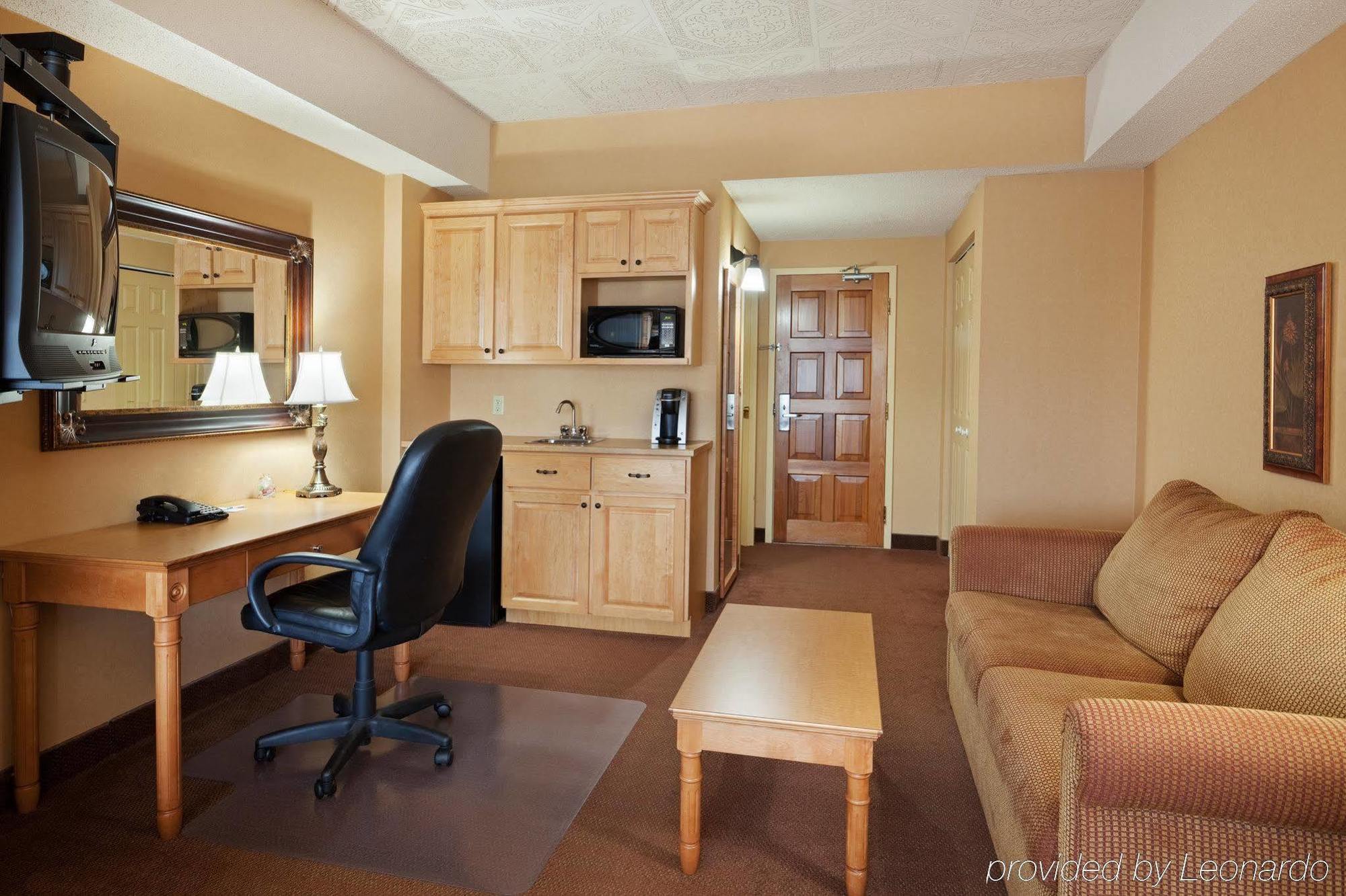 Holiday Inn Express Hotel & Suites Saint John Harbour Side By Ihg Extérieur photo