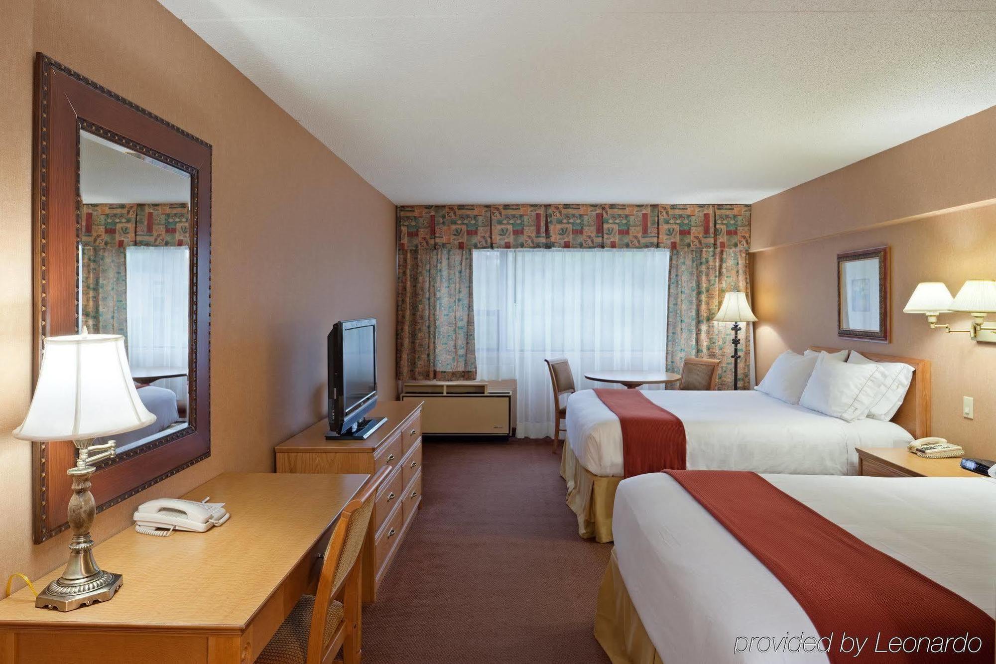 Holiday Inn Express Hotel & Suites Saint John Harbour Side By Ihg Extérieur photo